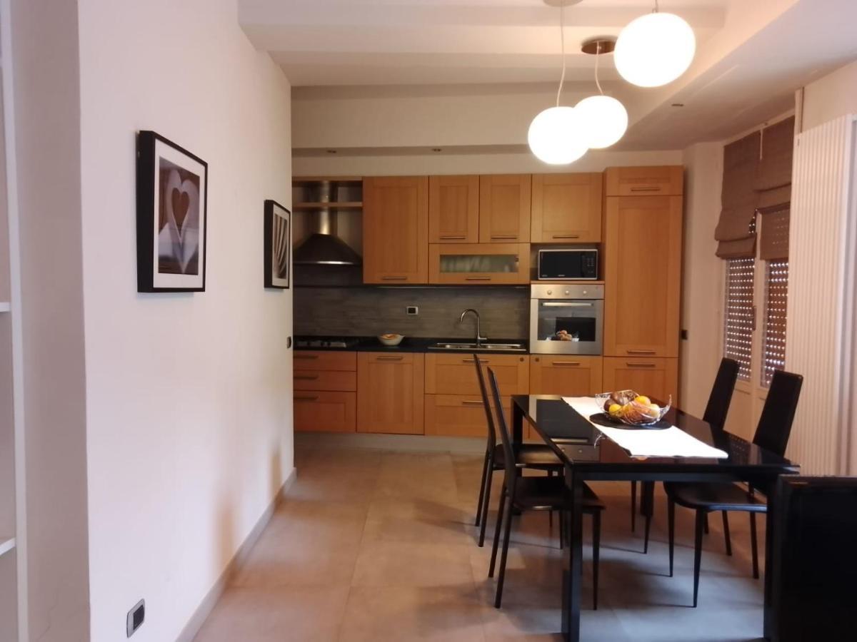 Lovely Modern Apartment Floransa Dış mekan fotoğraf